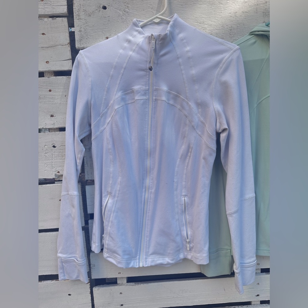 White lululemon jacket